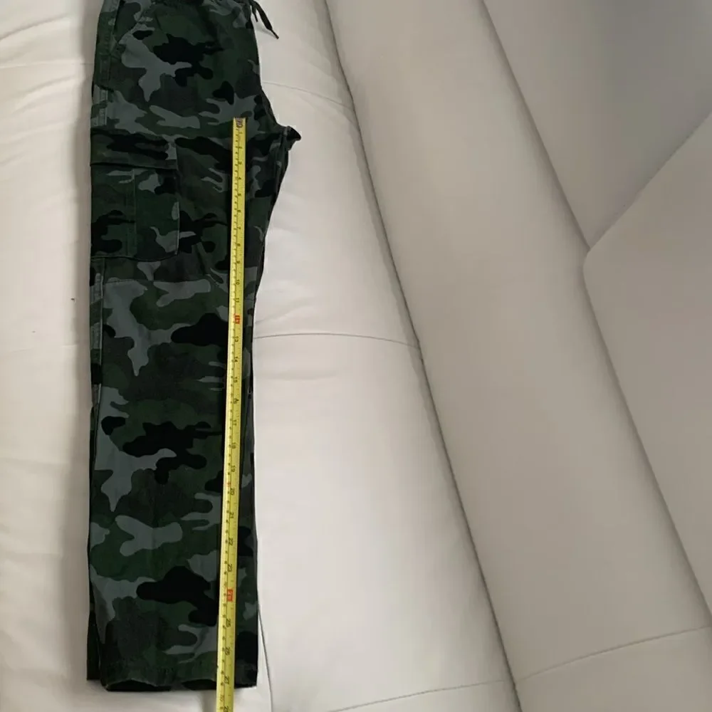 Cat & Jack Boys Camo Cargo joggers Size 14